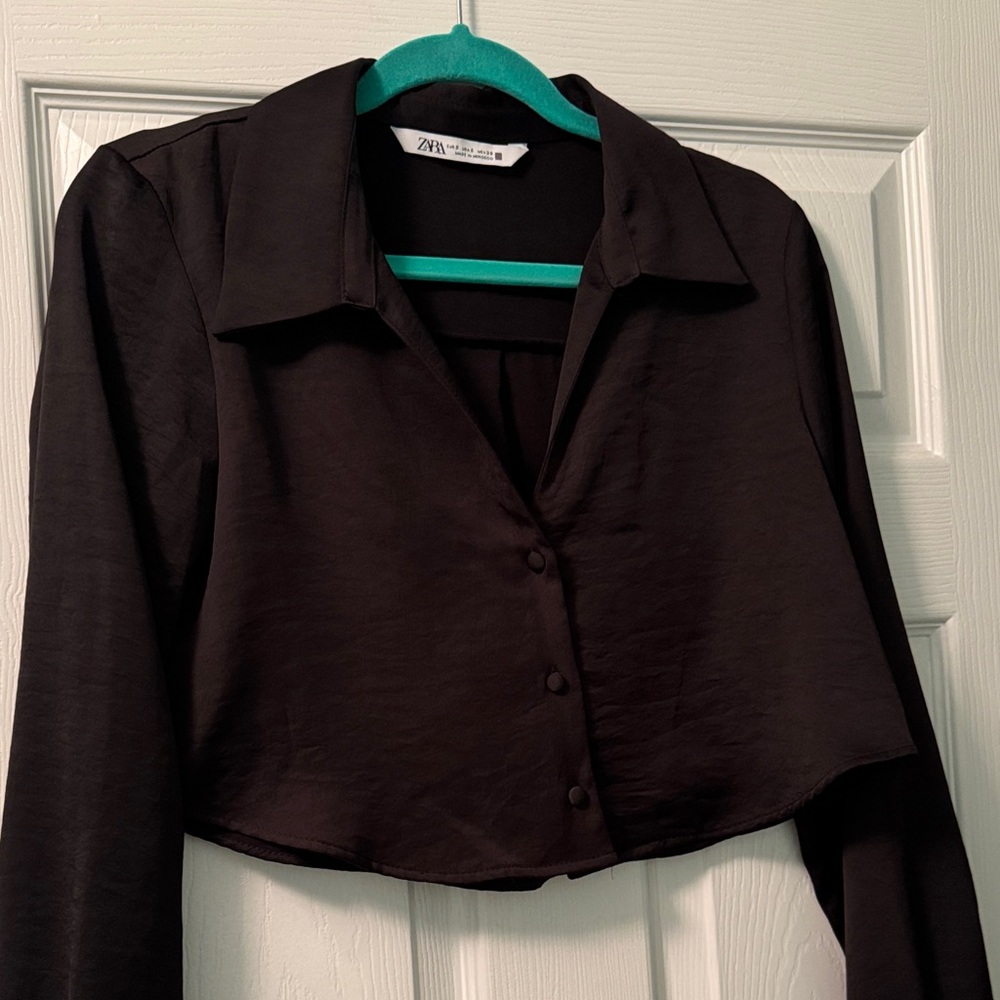 Zara Women's Black Button Down Shirt